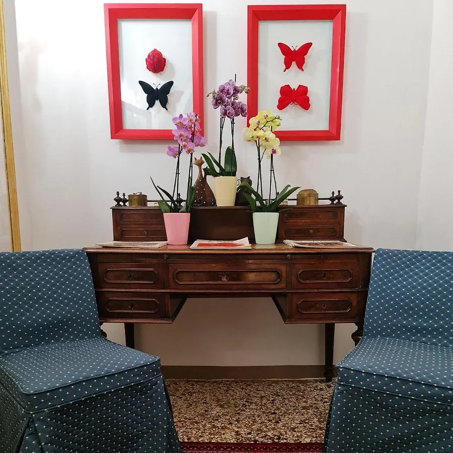 Friendly Venice Suites Casa de hóspedes