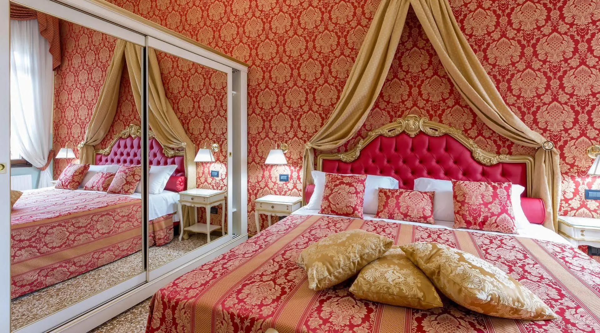Casa de hóspedes Friendly Venice Suites
