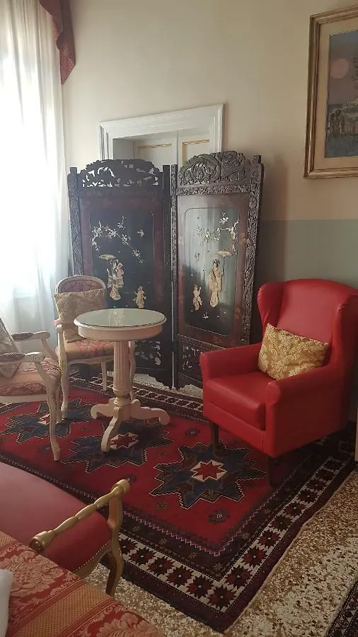 Friendly Venice Suites Casa de hóspedes