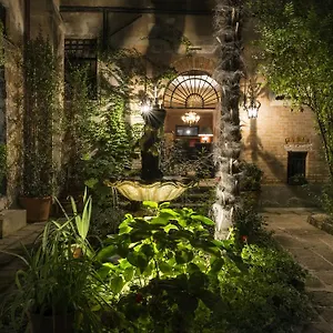 La Residenza 818 Affittacamere